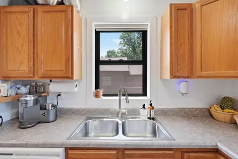 Kitchen - 619 Lawrence St, Belle Fourche, SD 57717 photo 3 of 5