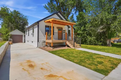 Exterior - 619 Lawrence St, Belle Fourche, SD 57717 photo 2 of 9