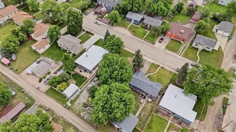 View/Area - 1101 Omaha St, Belle Fourche, SD 57717 photo 3 of 5