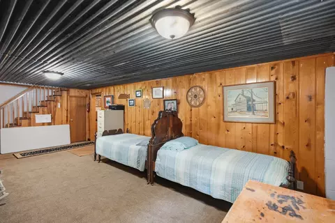 Bedroom - 1101 Omaha St, Belle Fourche, SD 57717 photo 5 of 10