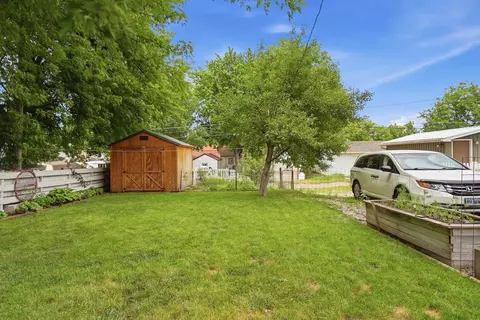 1101 Omaha St, Belle Fourche, SD 57717 photo 33
