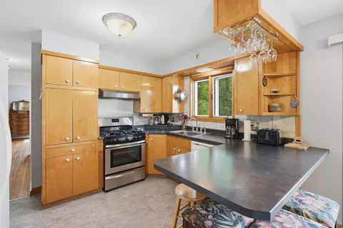 Kitchen - 1101 Omaha St, Belle Fourche, SD 57717 photo 3 of 6