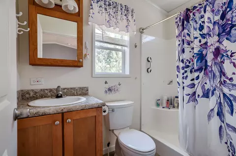 Bath - 25555 Harriett Ward Rd, Edgemont, SD 57735 photo 1 of 2