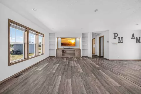 18883 Hermitage Ln, Belle Fourche, SD 57717 photo 6