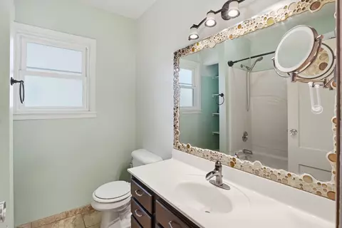 Bath - 1927 Junction Ave, Sturgis, SD 57785 photo 1 of 2