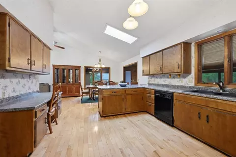 Kitchen - 4 Ryan Rd, Deadwood, SD 57732 photo 3 of 3