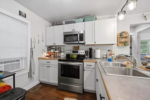 Kitchen - 324 White St, Lead, SD 57754 photo 5 of 5