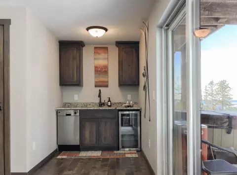 Kitchen - 21171 Lost Camp Trl, Lead, SD 57754 photo 5 of 5