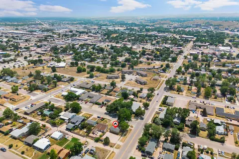 View/Area - 302 E Jackson St, Rapid City, SD 57701 photo 7 of 7