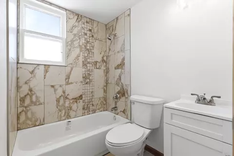 Bath - 302 E Jackson St, Rapid City, SD 57701 photo 1 of 1