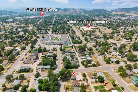 View/Area - 302 E Jackson St, Rapid City, SD 57701 photo 4 of 7