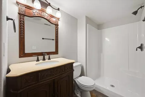 Bath - 1826 Sugar Creek Pl, Spearfish, SD 57783 photo 2 of 2