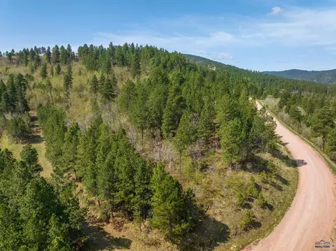 2810 Centennial Vista Ave, Spearfish, SD 57783 photo 2