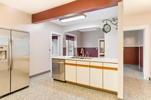 Kitchen - 835 Harding St, Belle Fourche, SD 57717 photo 1 of 3
