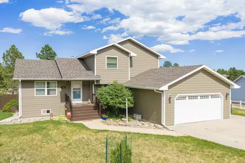 7920 Spring Canyon Rd, Rapid City, SD 57702