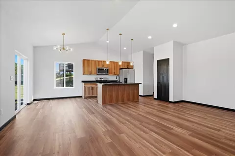 704 S 31st St, Spearfish, SD 57783 photo 11