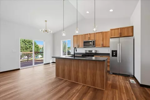 704 S 31st St, Spearfish, SD 57783 photo 8