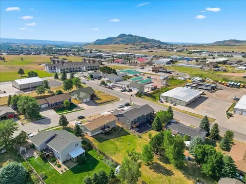 704 S 31st St, Spearfish, SD 57783 photo 30