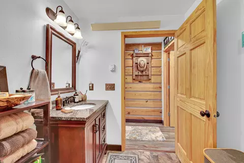 Bath - 10297 Timber Trl, Edgemont, SD 57735 photo 3 of 3