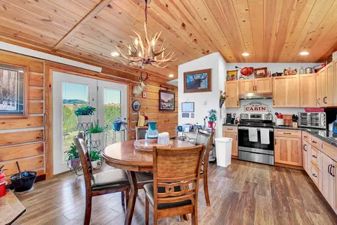 Dining - 10297 Timber Trl, Edgemont, SD 57735 photo 1 of 1