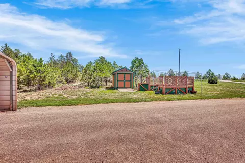 Exterior - 10297 Timber Trl, Edgemont, SD 57735 photo 2 of 7