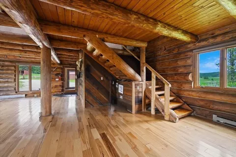 Entry Way - 22231 Nahant Rd, Lead, SD 57754 photo 2 of 2