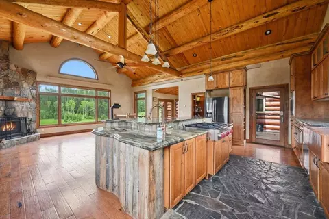Kitchen - 22231 Nahant Rd, Lead, SD 57754 photo 2 of 4