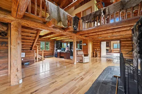 Entry Way - 22231 Nahant Rd, Lead, SD 57754 photo 1 of 2