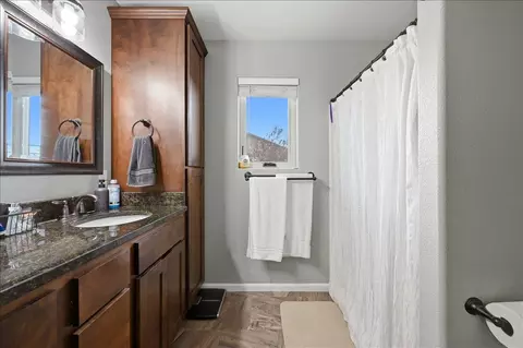 Bath - 2238 Suntory Ave, Spearfish, SD 57783 photo 2 of 4