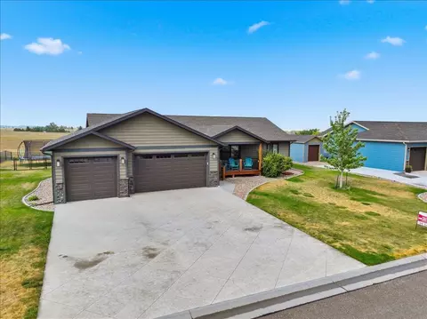 Exterior - 2238 Suntory Ave, Spearfish, SD 57783 photo 4 of 4