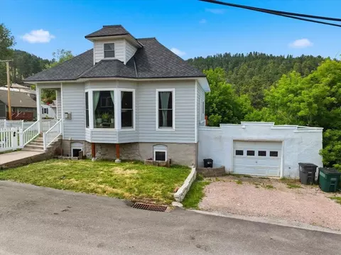 Exterior - 1106 Washington St, Lead, SD 57754 photo 4 of 5