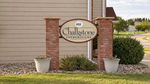 4616 Chalkstone Dr, Rapid City, SD 57701