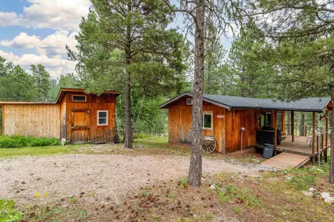 22759 Sunnyside Gulch Rd, Silver City, SD 57702