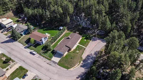 View/Area - 17 Clay St, Custer, SD 57730 photo 1 of 5