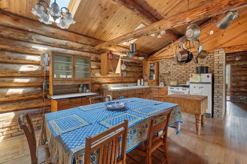 Kitchen - 25482 Hell Canyon Rd, Custer, SD 57730 photo 1 of 4