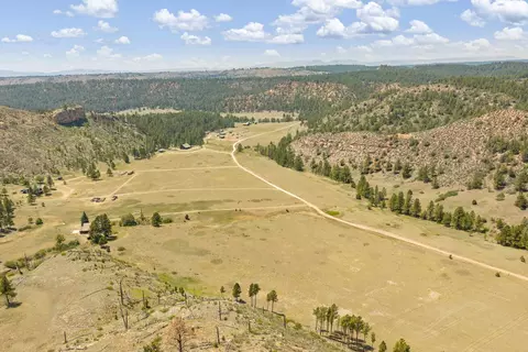 View/Area - 25482 Hell Canyon Rd, Custer, SD 57730 photo 2 of 3