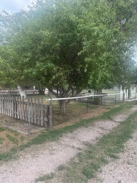 72 Old Highway 18, Edgemont, SD 57735 photo 2