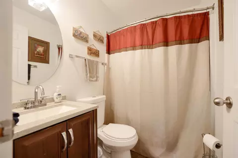 Bath - 744 Prospect Ave, Lead, SD 57754 photo 1 of 2