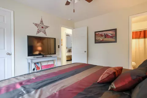 Bedroom - 744 Prospect Ave, Lead, SD 57754 photo 2 of 6