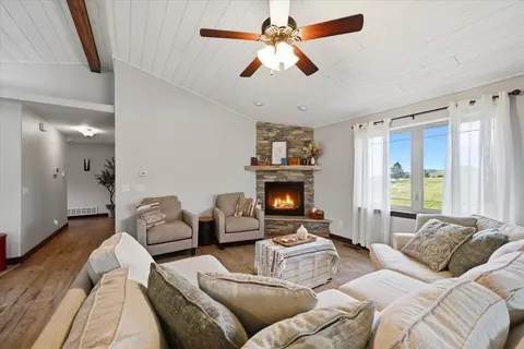 Living - 725 Maple Dr, Spearfish, SD 57783 photo 2 of 4