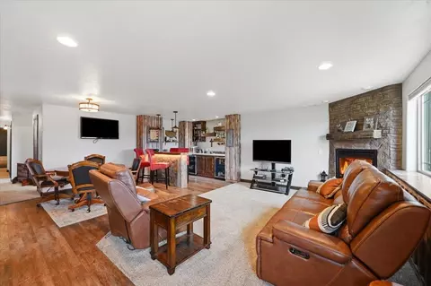 Living - 725 Maple Dr, Spearfish, SD 57783 photo 4 of 4