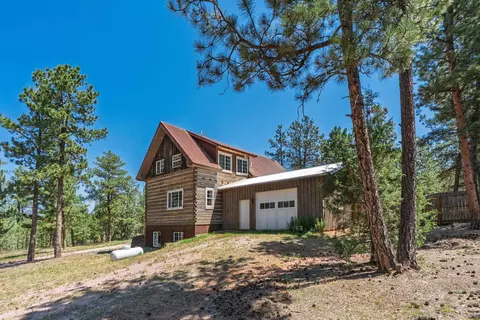 Exterior - 11477 Farmer Rd, Custer, SD 57730 photo 3 of 7