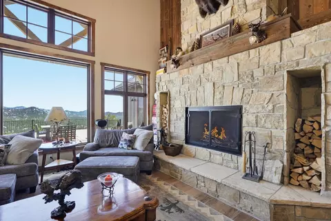 Living - 12322 Bonanza Rd, Custer, SD 57730 photo 1 of 3