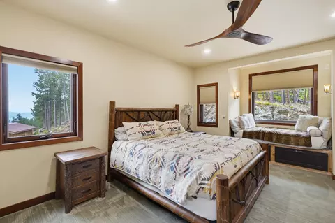 Bedroom - 12322 Bonanza Rd, Custer, SD 57730 photo 5 of 5