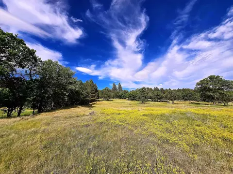 3159 Mona Rd, Aladdin, WY 82710