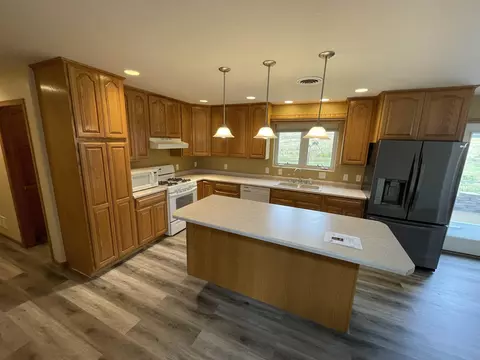 Kitchen - 633 Maple Dr, Spearfish, SD 57783 photo 2 of 2