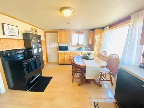 Kitchen - 10564 Moller Rd, Spearfish, SD 57783 photo 2 of 6