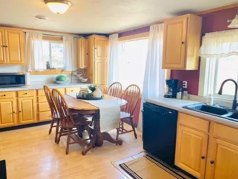 Kitchen - 10564 Moller Rd, Spearfish, SD 57783 photo 4 of 6