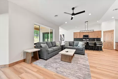 Living - 11265 Westwind Ct, Lead, SD 57754 photo 2 of 2