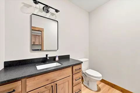 Bath - 11265 Westwind Ct, Lead, SD 57754 photo 5 of 5